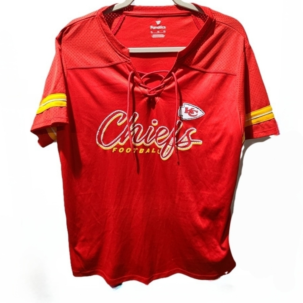 Taylor Swift's Boyfriend Kansas City Chiefs Bejeweled Lace-Up Tee XL